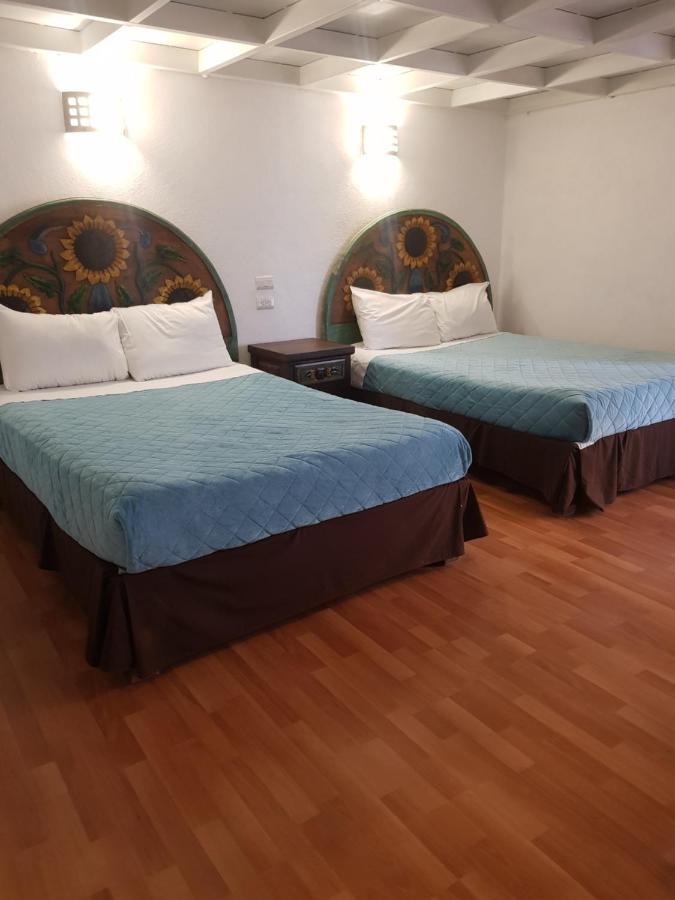 Hotel Meson Mariano Matamoros เกเรตาโร ภายนอก รูปภาพ