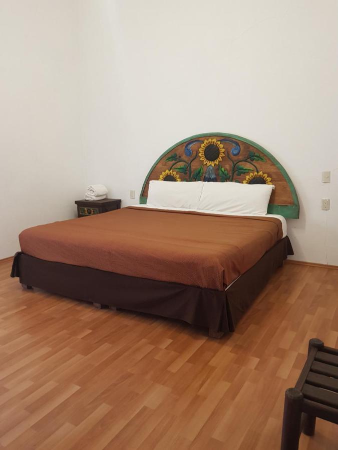 Hotel Meson Mariano Matamoros เกเรตาโร ภายนอก รูปภาพ