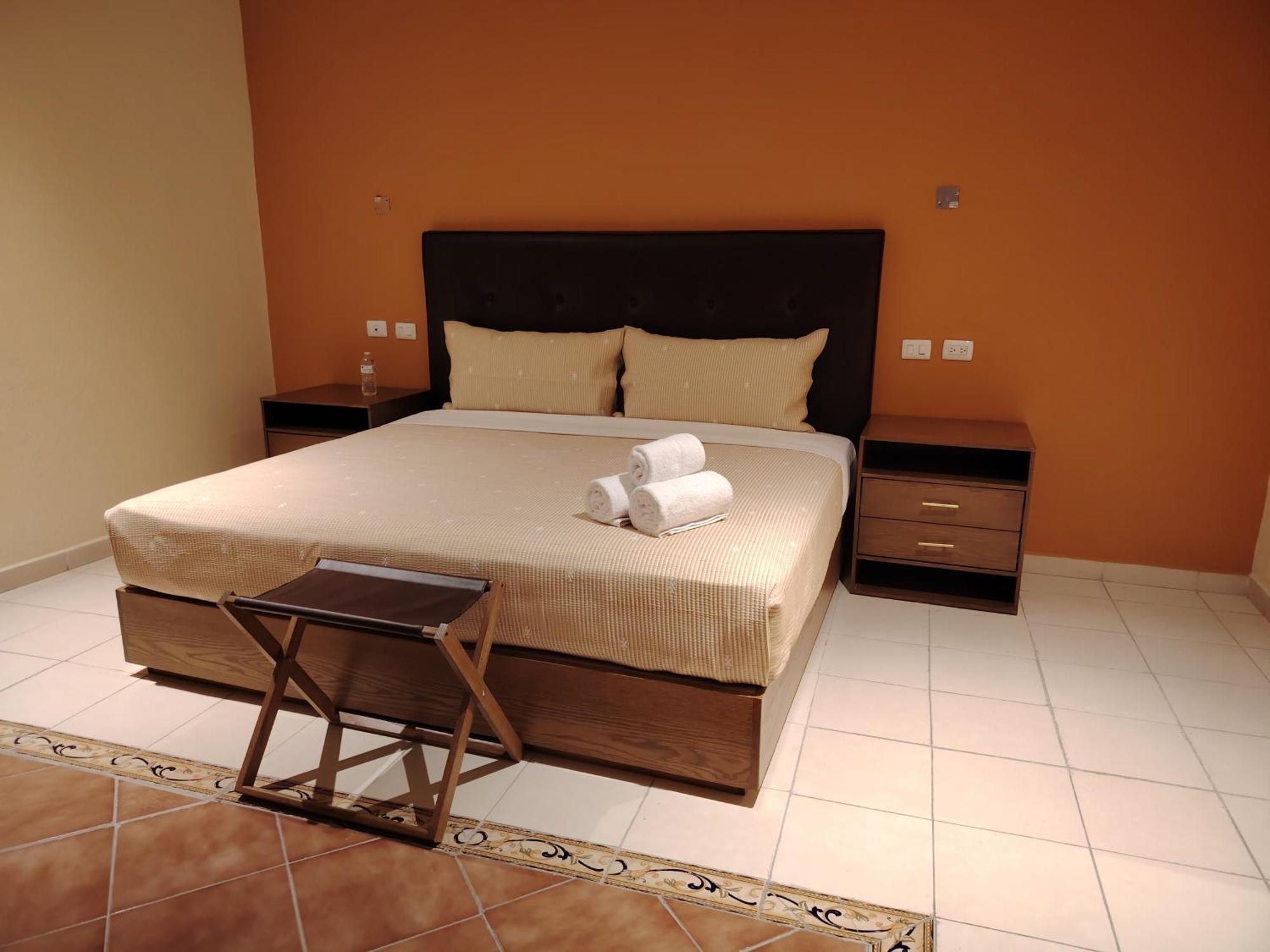 Hotel Meson Mariano Matamoros เกเรตาโร ภายนอก รูปภาพ